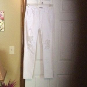 Judy Blue White Skinny Jeans with Distressed Details